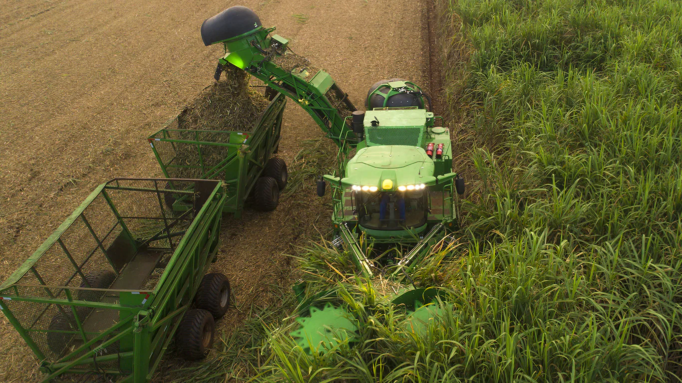 Trator John Deere